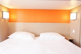 Hotel Première Classe Orange