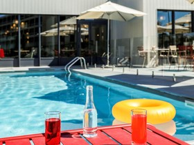 Hôtel ibis Orange Centre Échangeur A7 A9
