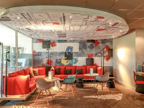 Hôtel ibis Orange Sud
