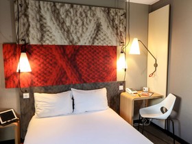Hôtel ibis Orange Sud