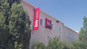 Hôtel ibis Orange Sud