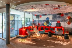 Hôtel ibis Orange Sud
