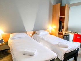 Hôtel ibis Orange Sud