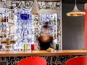 Hôtel ibis Orange Sud