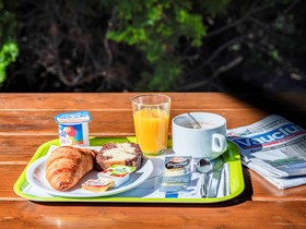 ibis budget Orange Échangeur A7 A9