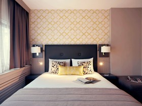 Mercure Orange