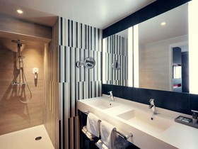 Mercure Orange
