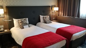 Mercure Orange