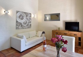 Les Garrigues de la Vallée des Baux Paradou