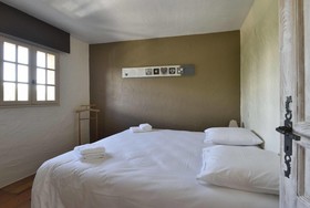 Les Garrigues de la Vallée des Baux Paradou