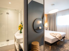 ibis Styles Pertuis Portes du Luberon