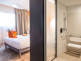 ibis Styles Pertuis Portes du Luberon