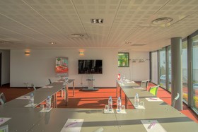 ibis Styles Pertuis Portes du Luberon