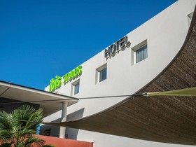 ibis Styles Pertuis Portes du Luberon
