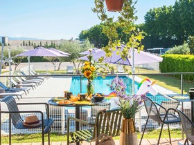 ibis Styles Pertuis Portes du Luberon