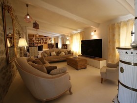 Maison De Chagnol