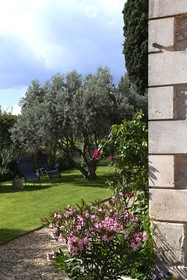 La Bastide Des Demoiselles