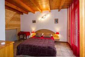 Ferme Auberge Les Clarines