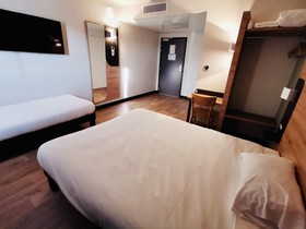 B&B Hotel Saint-Martin-De-Crau Alpilles Camargue