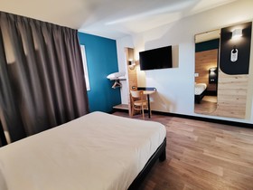 B&B Hotel Saint-Martin-De-Crau Alpilles Camargue
