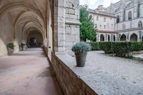Le Couvent Royal