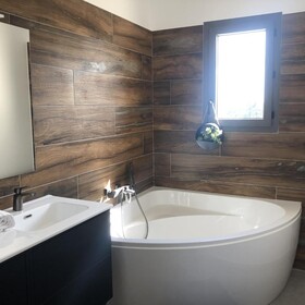 La Maison Adriel Villa Recente avec Jardin et Piscine