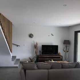 La Maison Adriel Villa Recente avec Jardin et Piscine