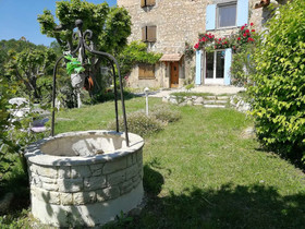 Les Mûriers D'engaspaty
