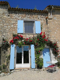 Les Mûriers D'engaspaty