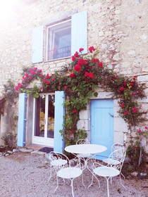 Les Mûriers D'engaspaty