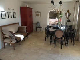 Maison Sadina