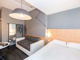 ibis Sisteron