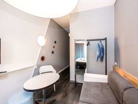 ibis Sisteron