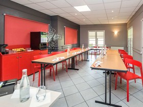 ibis Sisteron