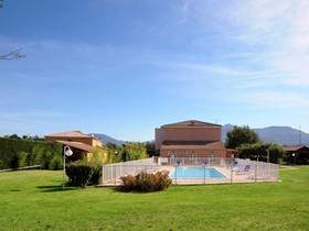 ibis Sisteron