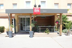 ibis Sisteron
