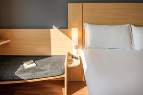 ibis Sisteron
