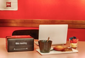 ibis Sisteron