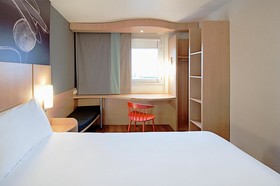 ibis Sisteron