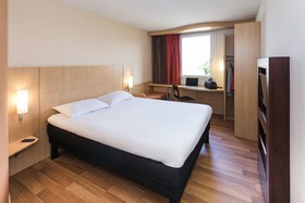 ibis Sisteron