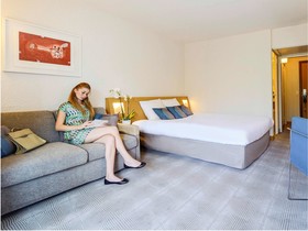 Novotel Avignon Nord