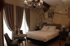 Les Chambres des Variétés