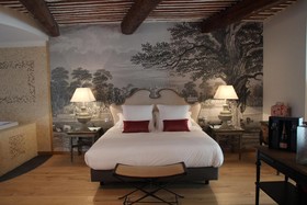 Les Chambres des Variétés