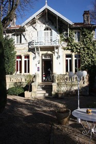 Hostellerie le Chalet Fleuri