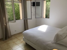La Villa Des Carassins