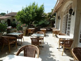 Le Castelet des Alpilles