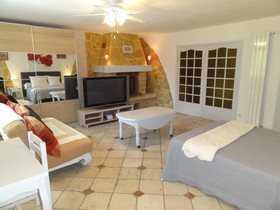 Locations Des Alpilles