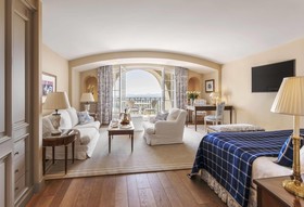 Chateau Saint-Martin & Spa