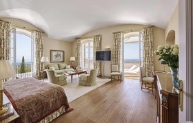 Chateau Saint-Martin & Spa