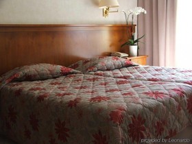 Diana Hotel